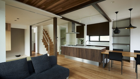 何気ない日常が愛おしくなる家